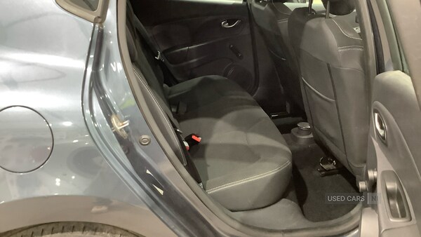 Used Renault Clio for sale - 76802736: Photo 8