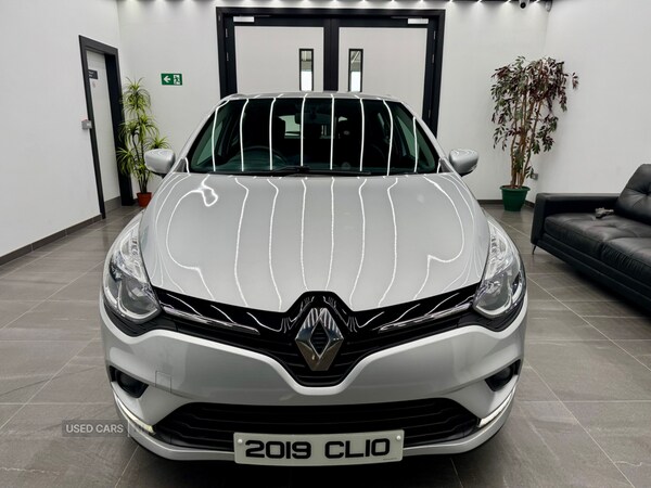 Used Renault Clio for sale - 75327800: Photo 2