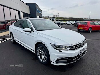 2019 - 2.0 TDI R-Line 4dr [Panoramic Roof]