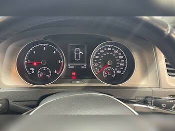 Used Volkswagen Golf 2014 for sale - 77030342: Photo