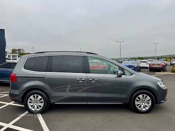 Used Volkswagen Sharan 2015 for sale - 76271178: Photo 2