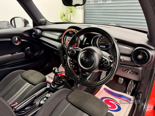 Used MINI Hatch 2019 for sale - 76899769: Photo 17