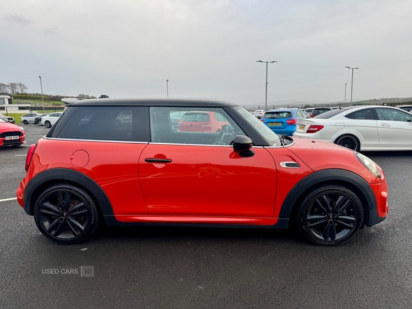 Used MINI Hatch 2019 for sale - 76899769: Photo 2