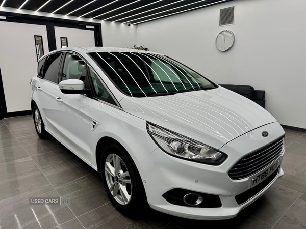 Used Ford S-Max 2017 for sale - 76190326: Photo 2