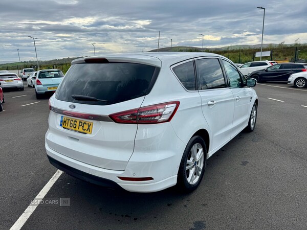 Used Ford S-Max 2017 for sale - 76190326: Photo 3