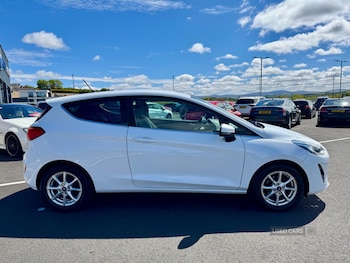 Used Ford Fiesta 2017 for sale - 78562826: Photo