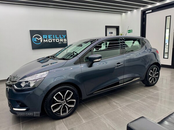 Used Renault Clio for sale - 76085566: Photo 10