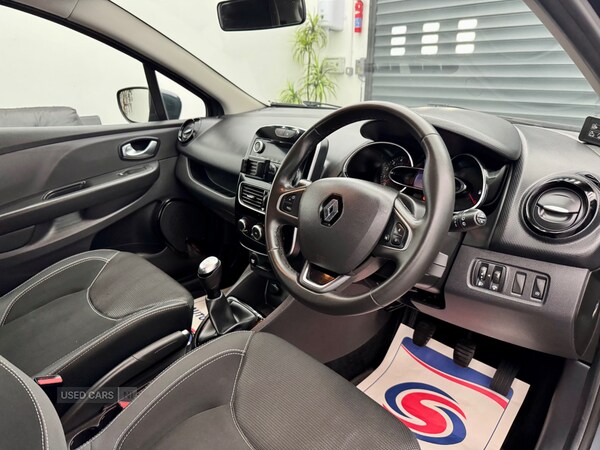 Used Renault Clio for sale - 76085566: Photo 17