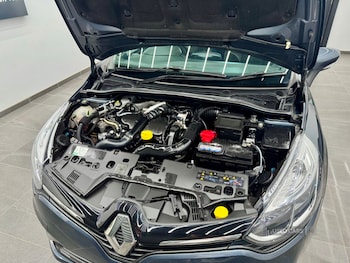 Used Renault Clio for sale - 76085566: Photo 2