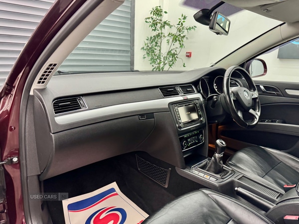 Used Skoda Superb 2014 for sale - 76271109: Photo 11