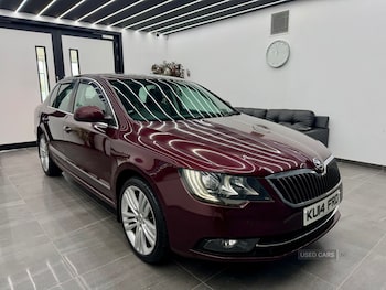 Used Skoda Superb 2014 for sale - 76271109: Photo