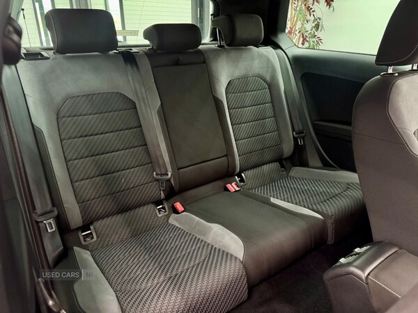 Used Volkswagen Golf 2017 for sale - 76110073: Photo 17