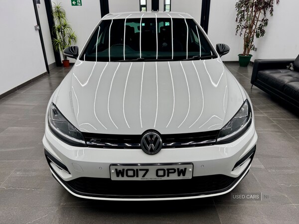 Used Volkswagen Golf 2017 for sale - 76110073: Photo 3