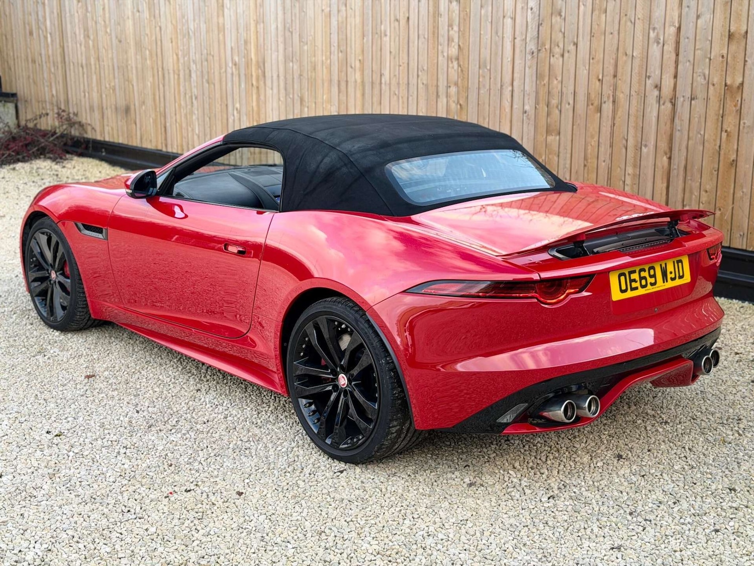 Used Jaguar F-Type 2019 for sale - 77733386: Photo 17