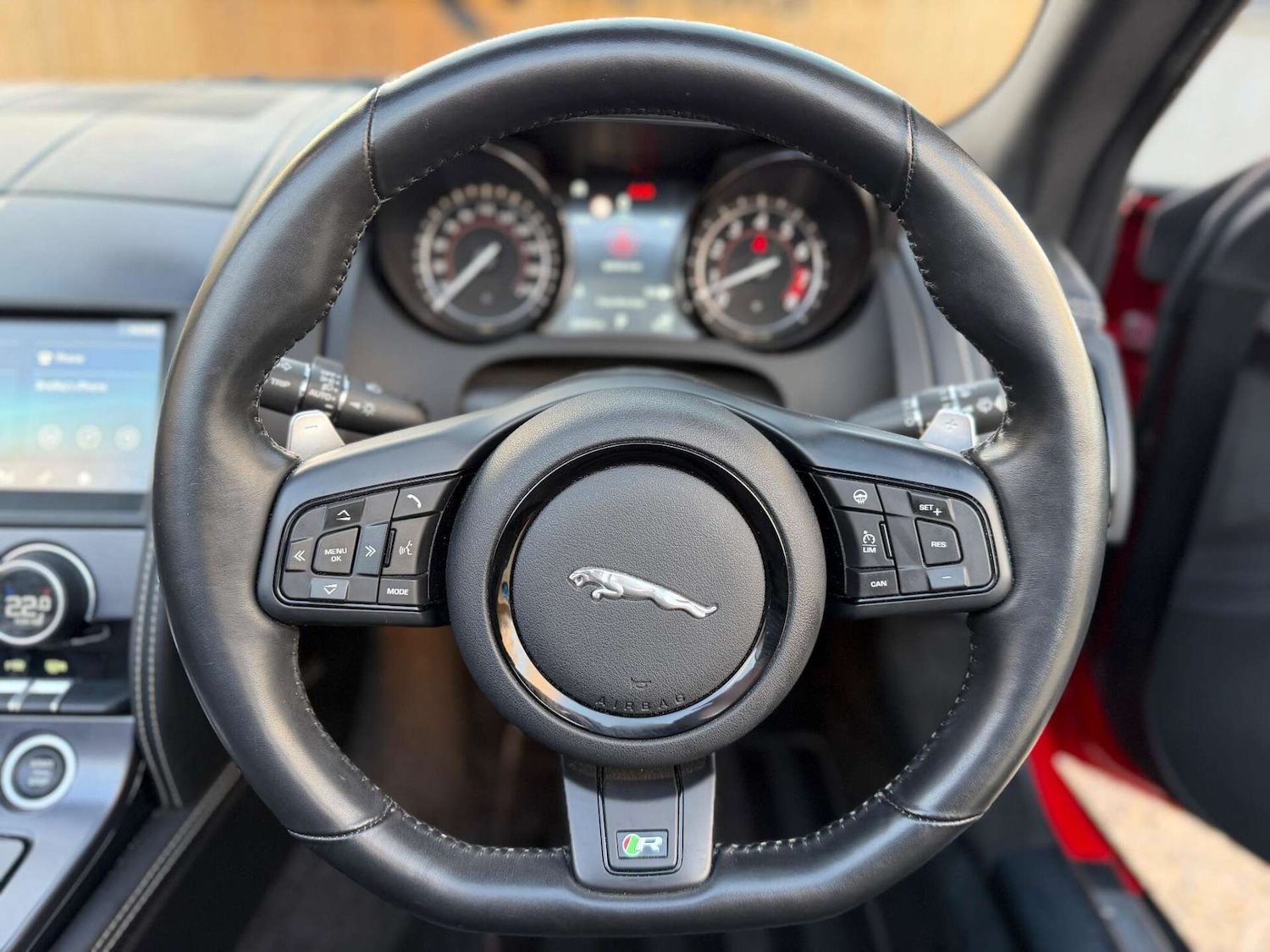 Used Jaguar F-Type 2019 for sale - 77733386: Photo 33