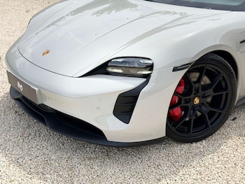 Used Porsche Taycan 2022 for sale - 78786222: Photo