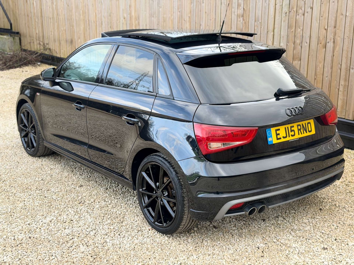 Used Audi A1 2015 for sale - 77733389: Photo 13