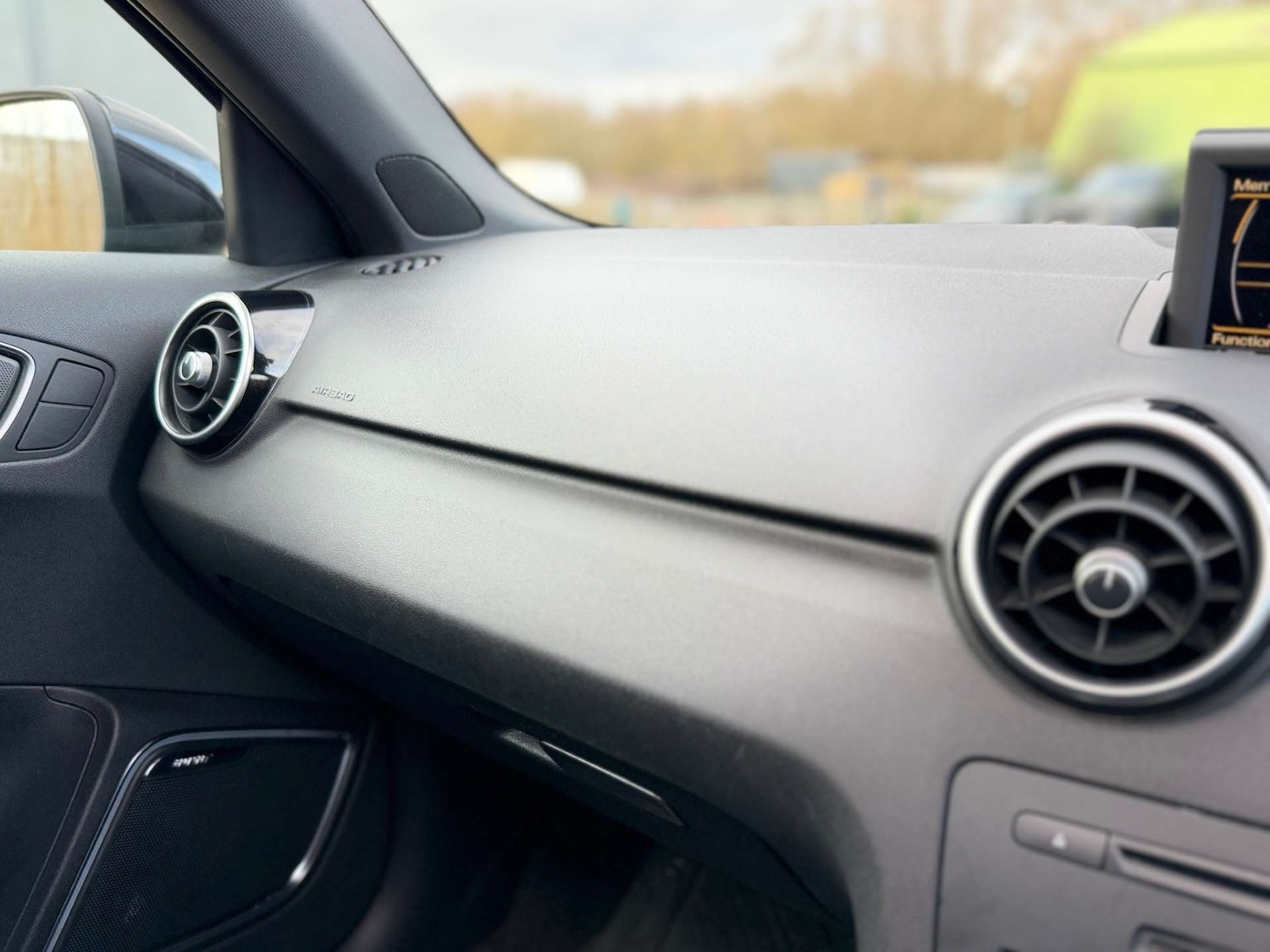 Used Audi A1 2015 for sale - 77733389: Photo 24