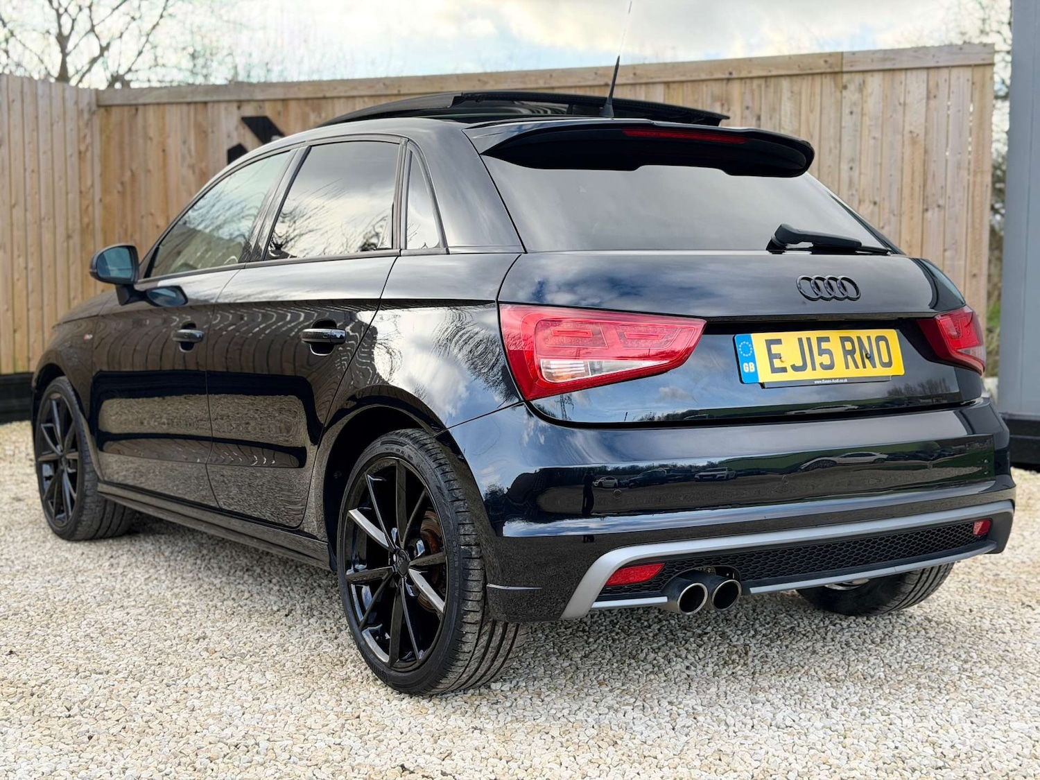 Used Audi A1 2015 for sale - 77733389: Photo 7