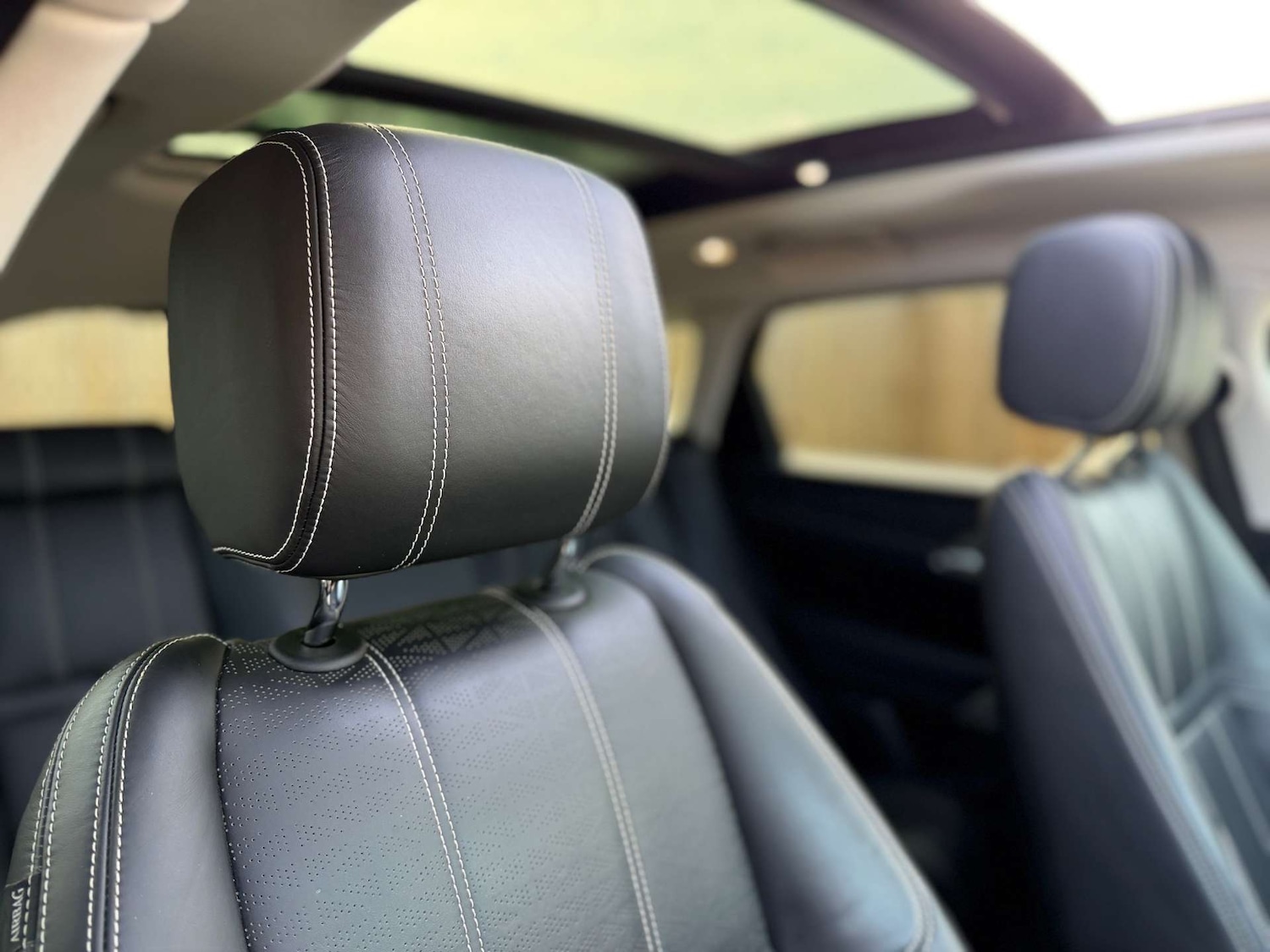 Used Land Rover Range Rover Velar 2018 for sale - 77765735: Photo 17