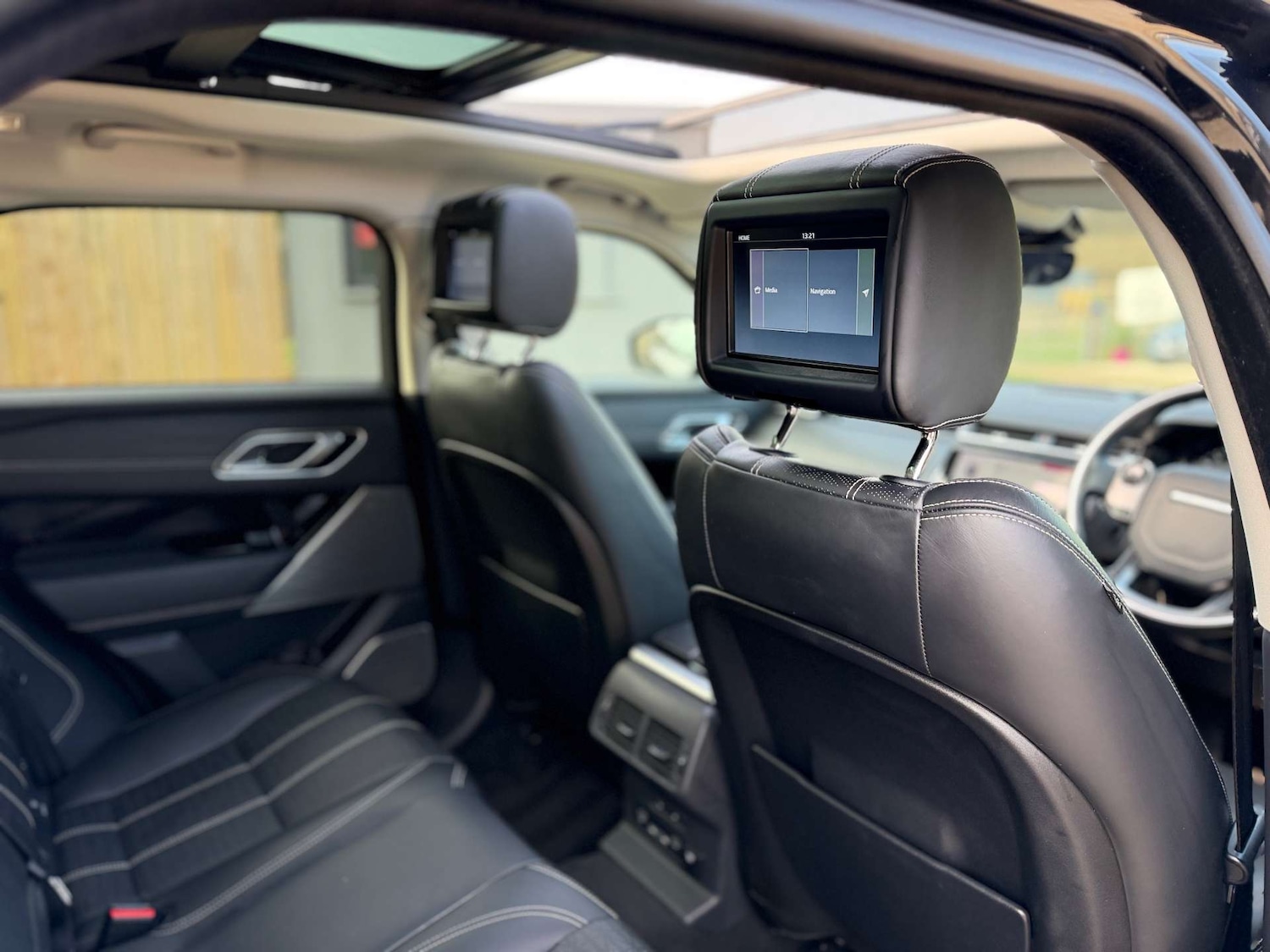 Used Land Rover Range Rover Velar 2018 for sale - 77765735: Photo 29