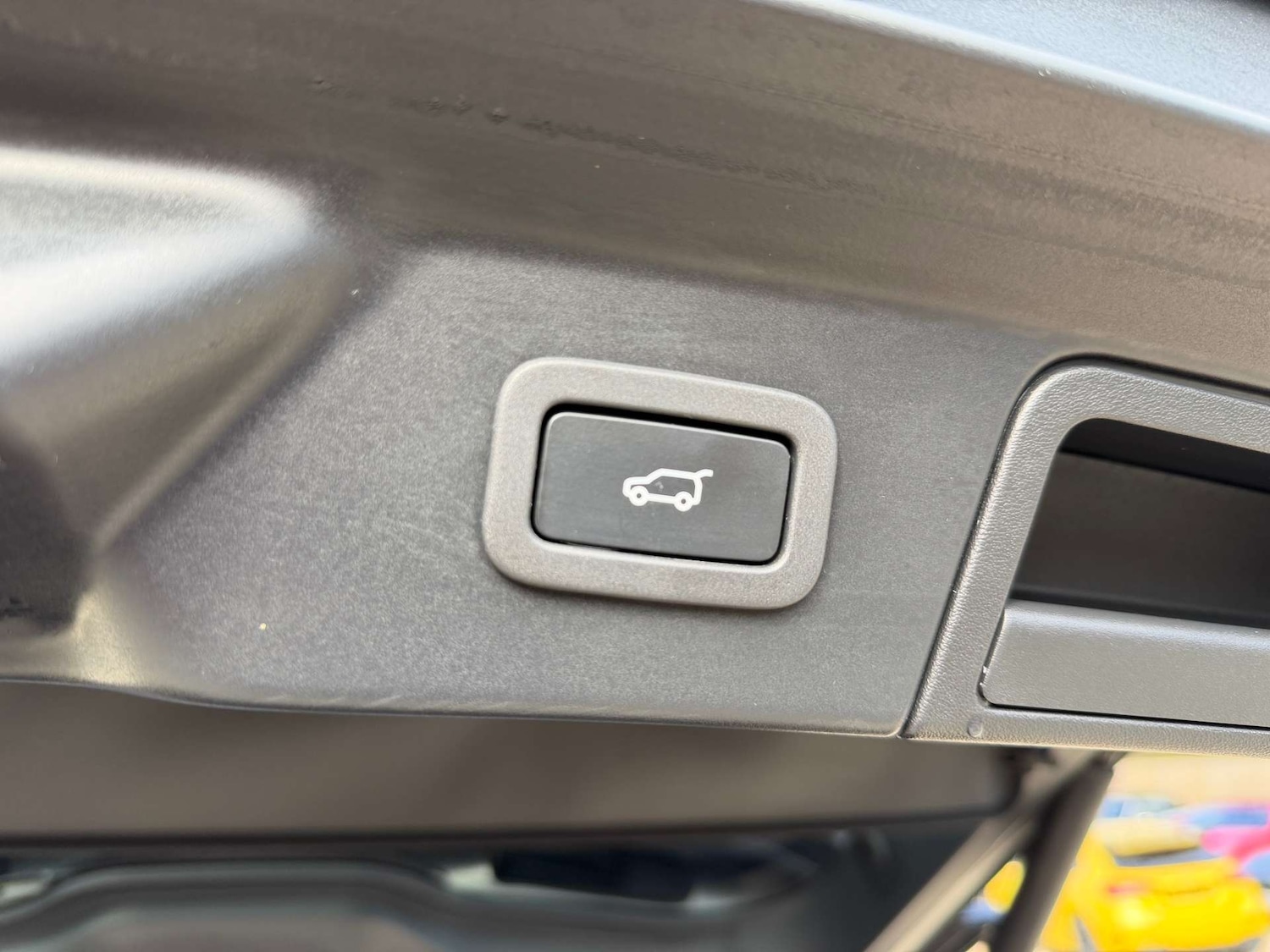 Used Land Rover Range Rover Velar 2018 for sale - 77765735: Photo 34