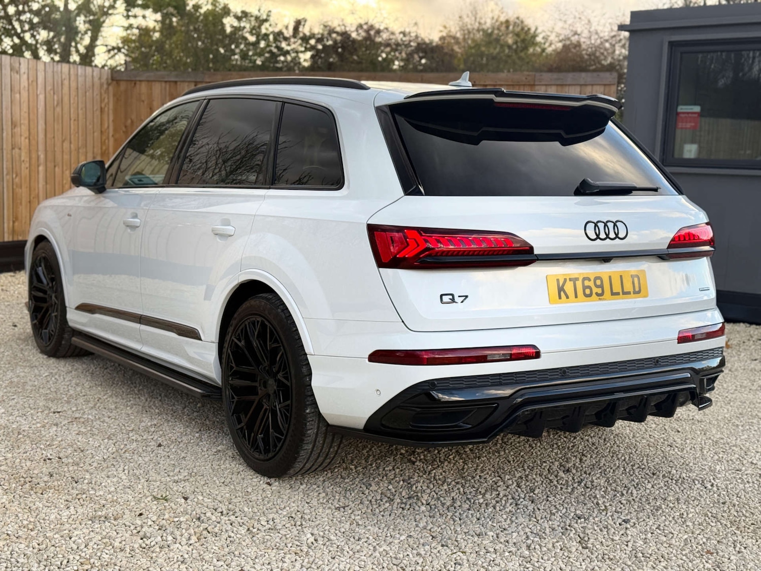 Used Audi Q7 2020 for sale - 77733390: Photo 8