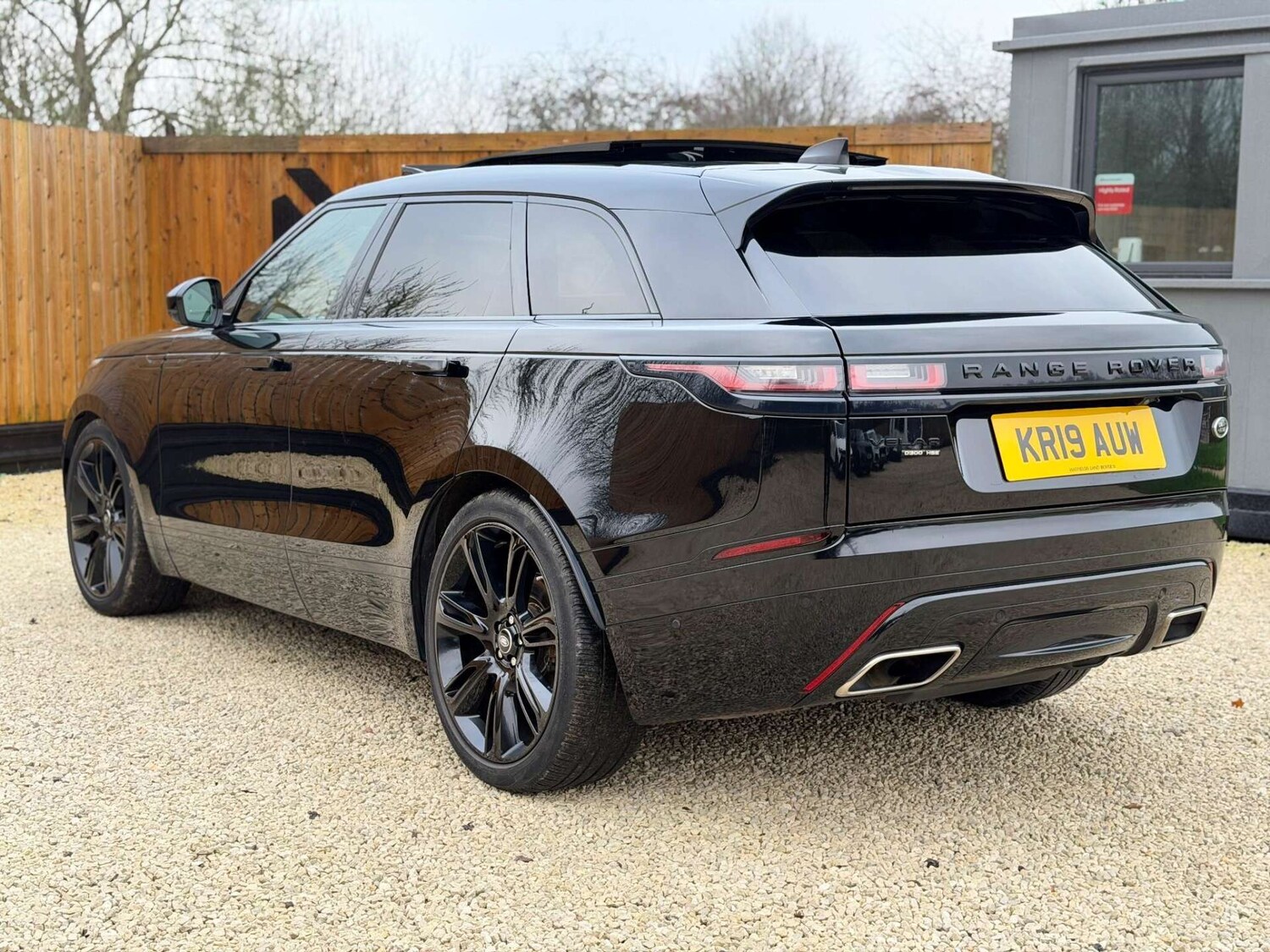 Used Land Rover Range Rover Velar 2019 for sale - 77755947: Photo 10