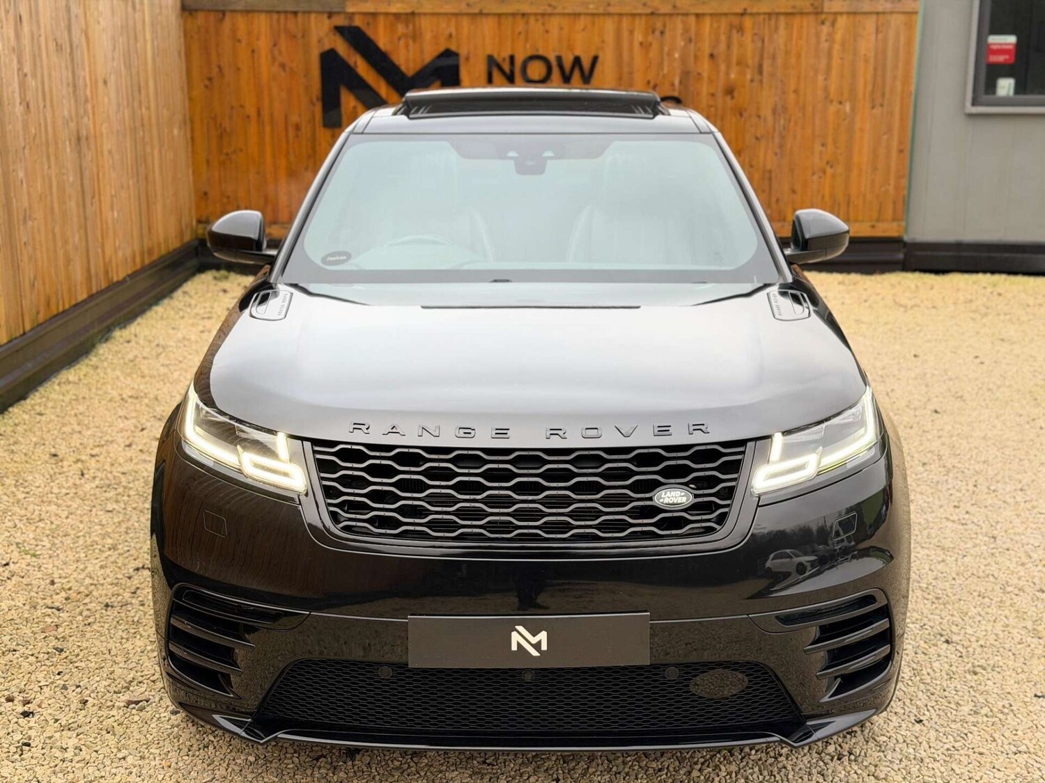 Used Land Rover Range Rover Velar 2019 for sale - 77755947: Photo 17