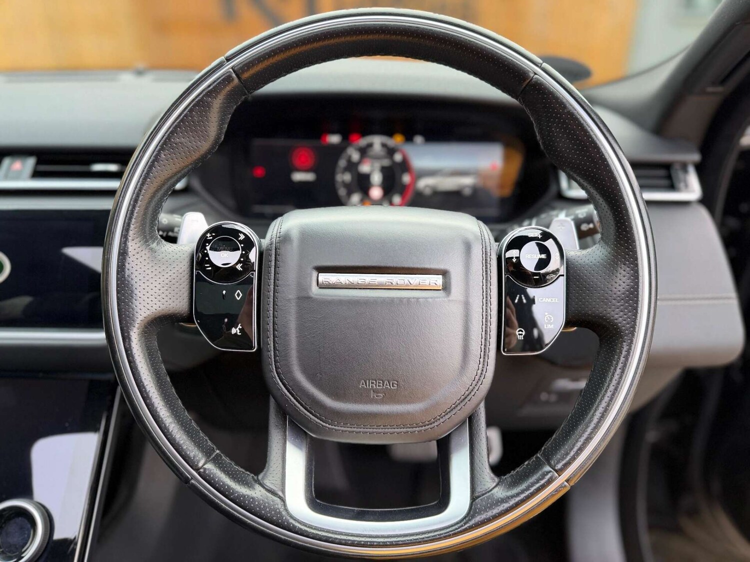 Used Land Rover Range Rover Velar 2019 for sale - 77755947: Photo 22