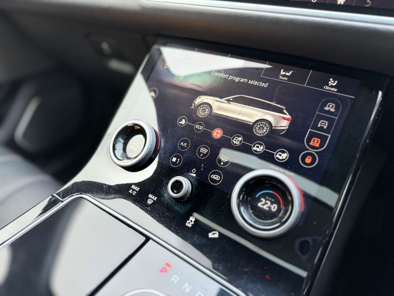 Used Land Rover Range Rover Velar 2019 for sale - 77755947: Photo 27