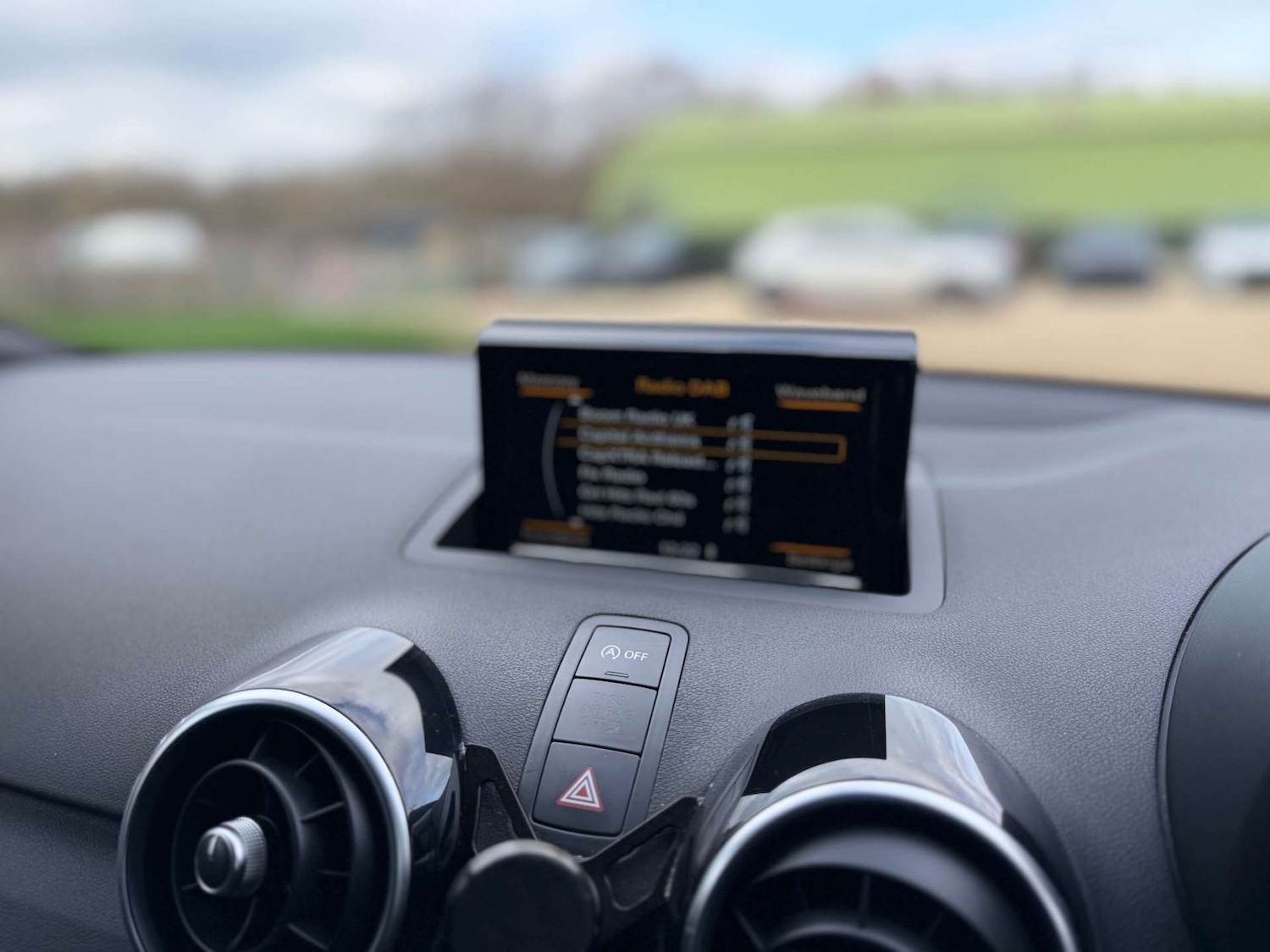 Used Audi A1 2017 for sale - 77755950: Photo 4