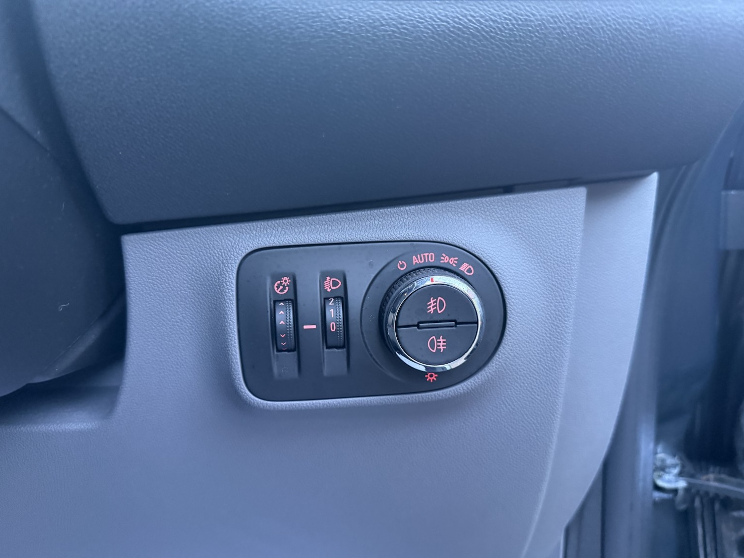 Used Vauxhall Corsa 2016 for sale - 78004566: Photo 14