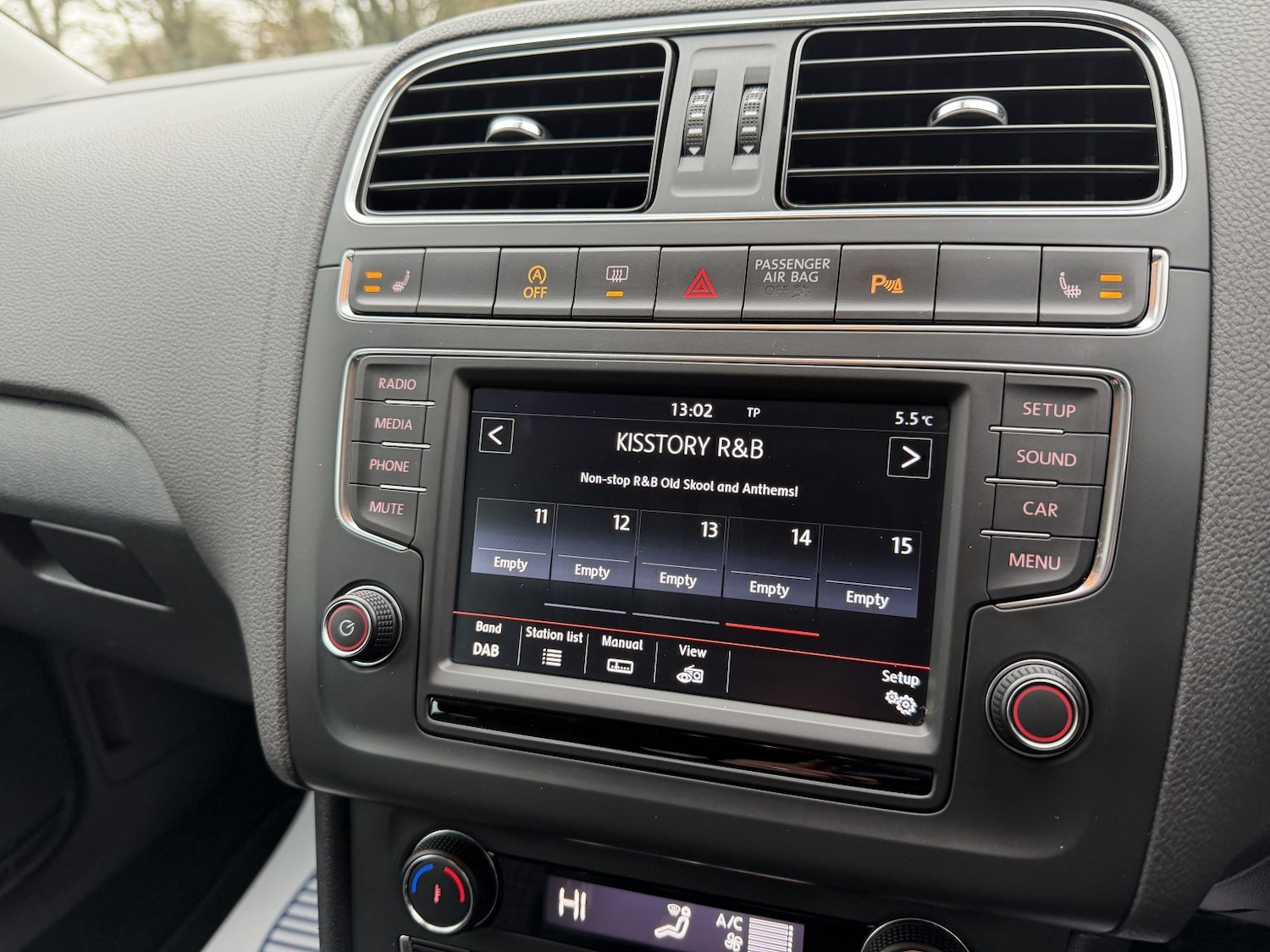 Used Volkswagen Polo 2015 for sale - 77525662: Photo 28