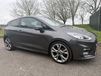 Used Ford Fiesta 2018 for sale - 77953949: Photo