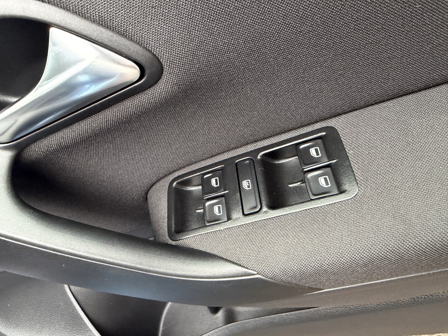 Used Volkswagen Polo 2015 for sale - 77565352: Photo 12