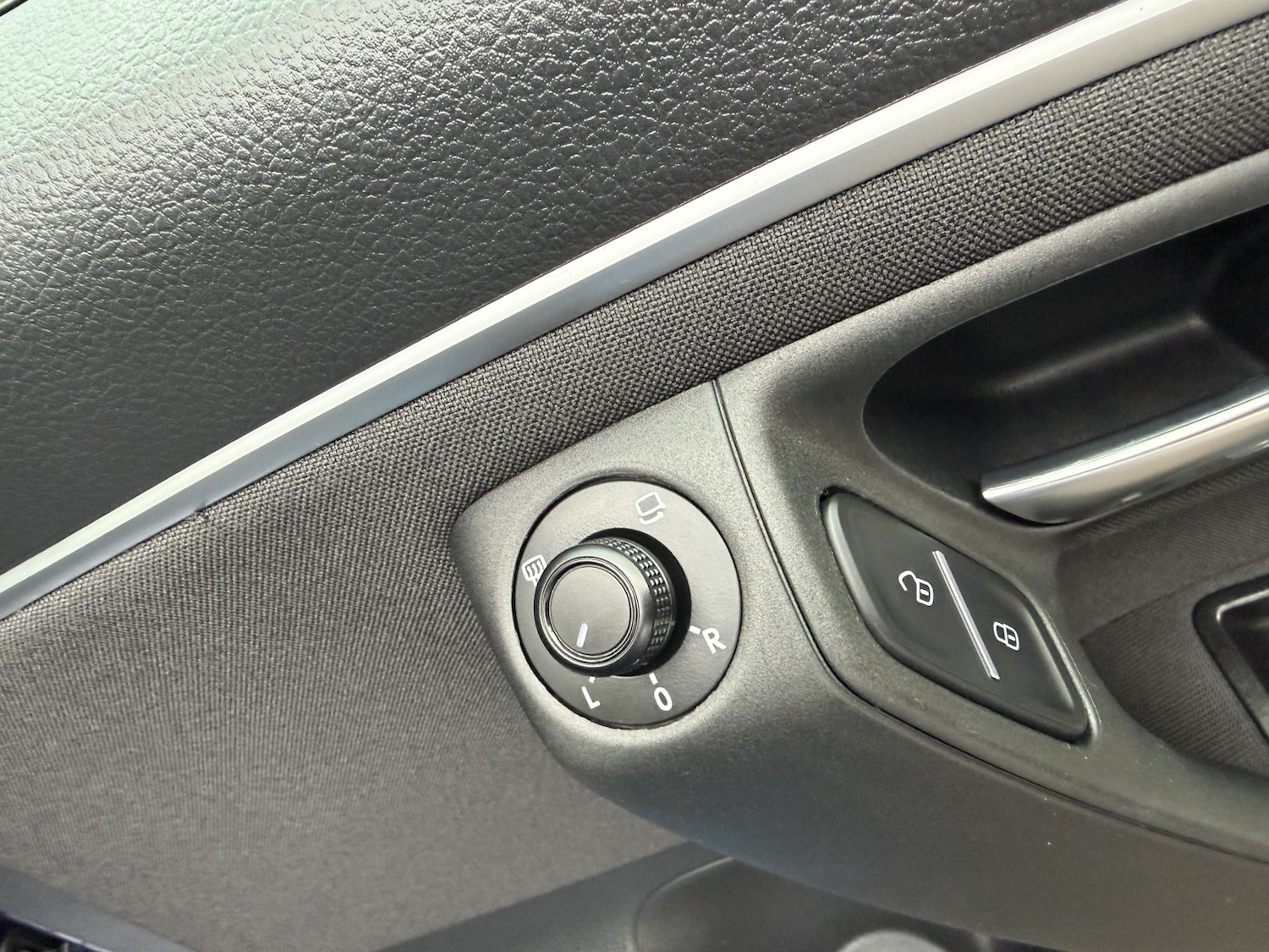 Used Volkswagen Polo 2015 for sale - 77565352: Photo 13