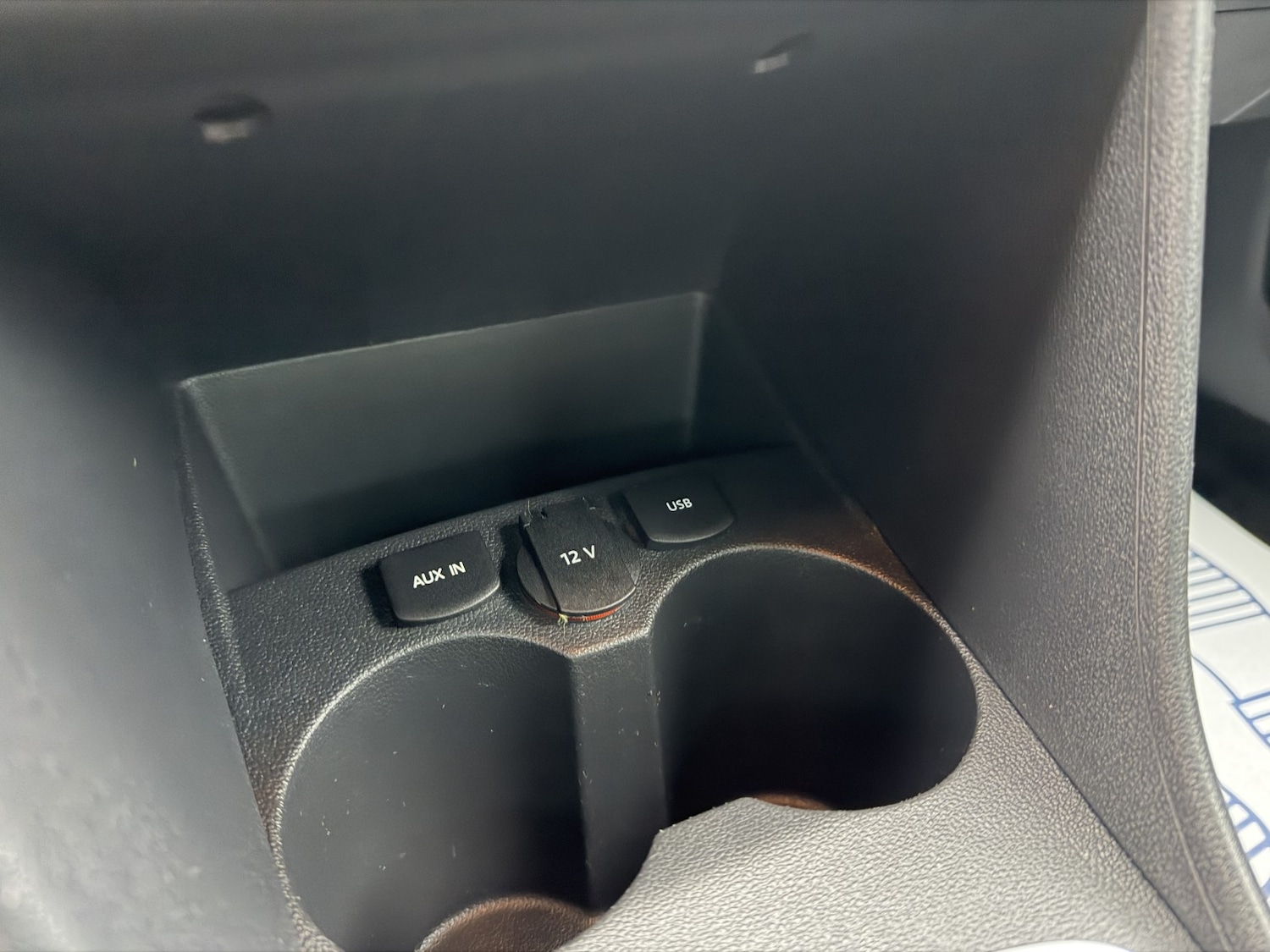 Used Volkswagen Polo 2015 for sale - 77565352: Photo 40