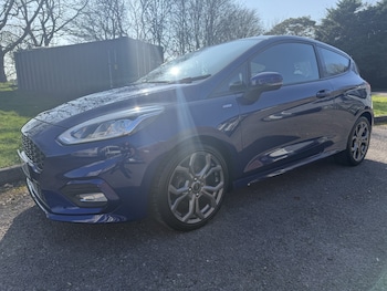 Used Ford Fiesta 2018 for sale - 77749950: Photo