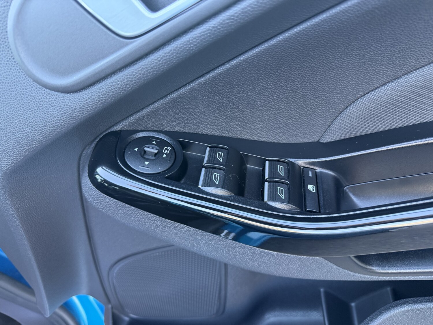 Used Ford Fiesta 2015 for sale - 77945781: Photo 40