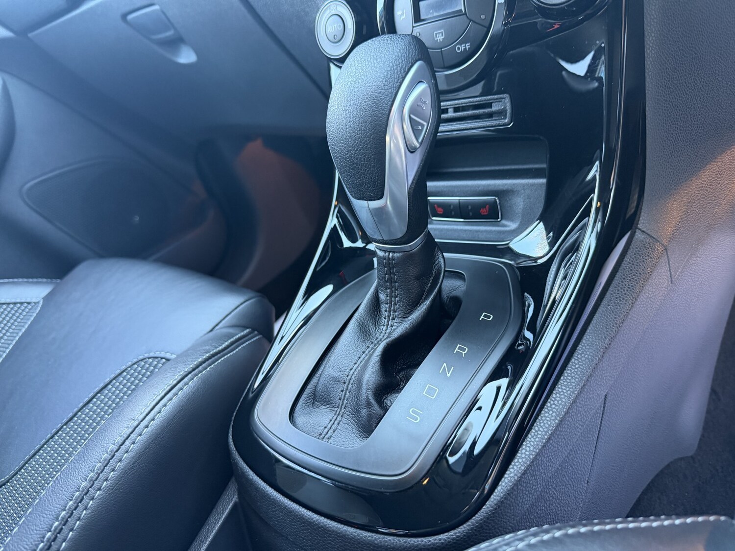 Used Ford Fiesta 2015 for sale - 77945781: Photo 44