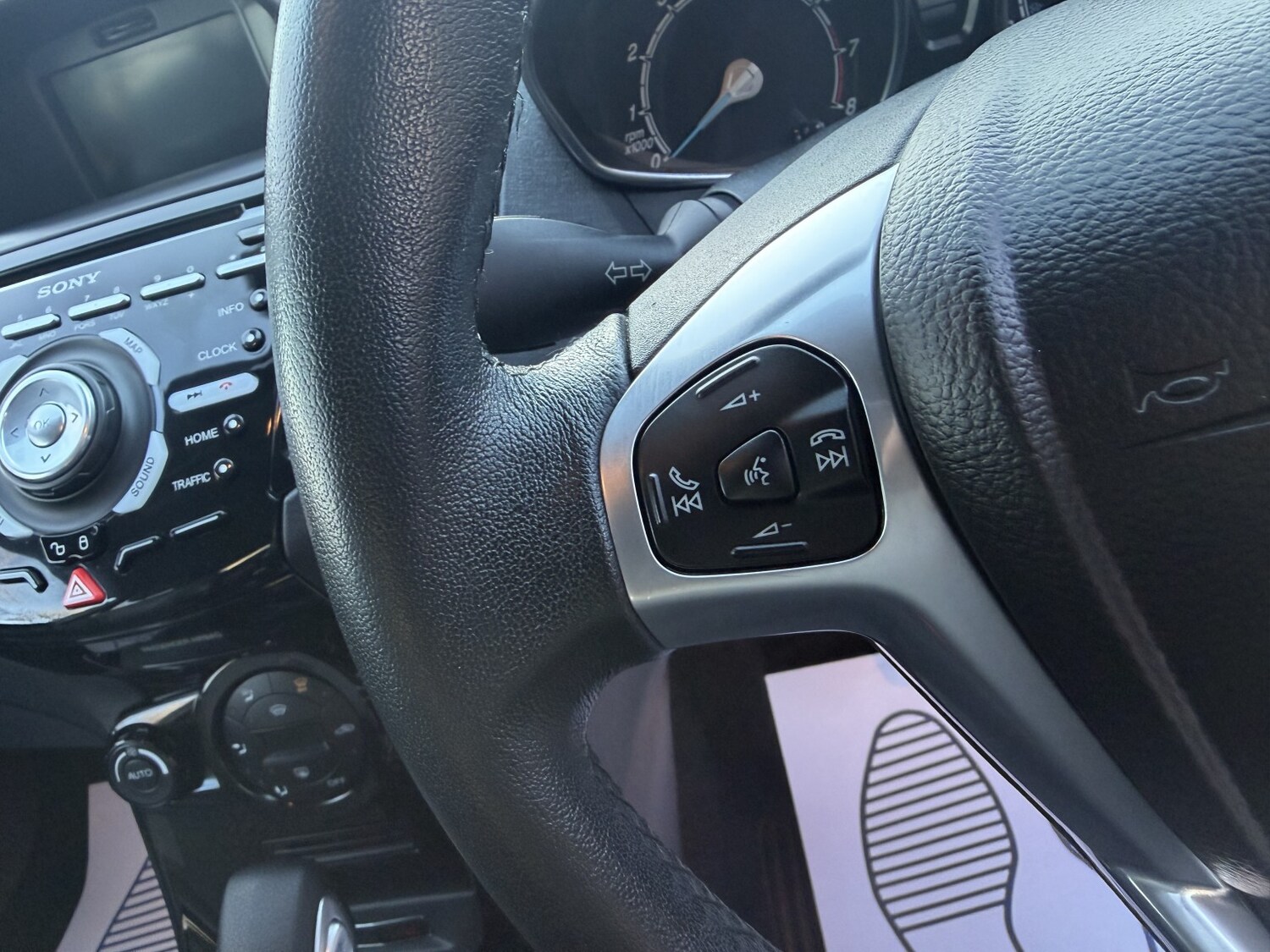 Used Ford Fiesta 2015 for sale - 77945781: Photo 46