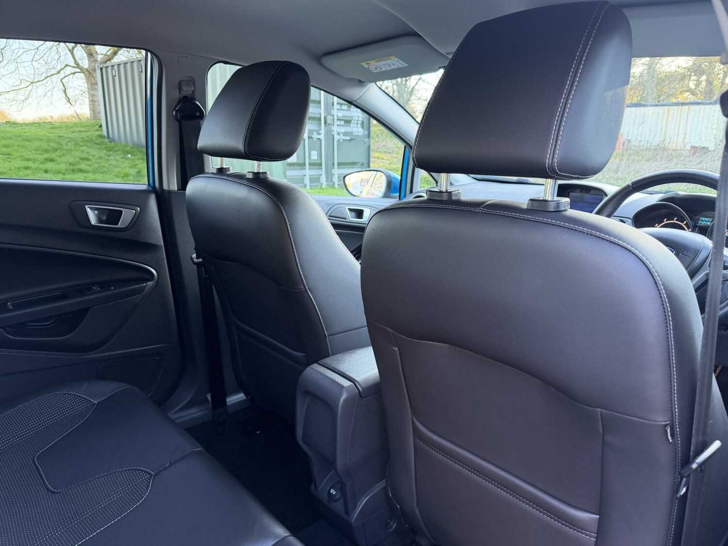 Used Ford Fiesta 2015 for sale - 77945781: Photo 48