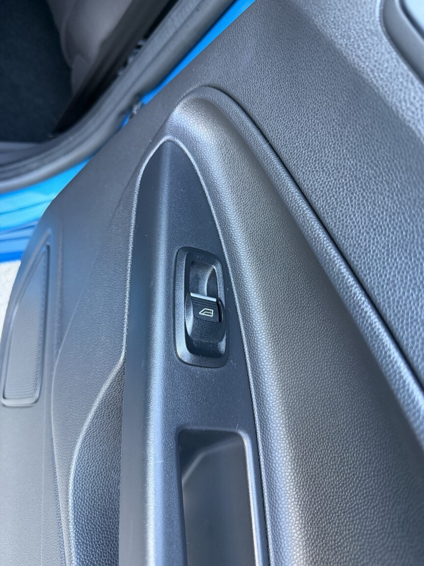 Used Ford Fiesta 2015 for sale - 77945781: Photo 50