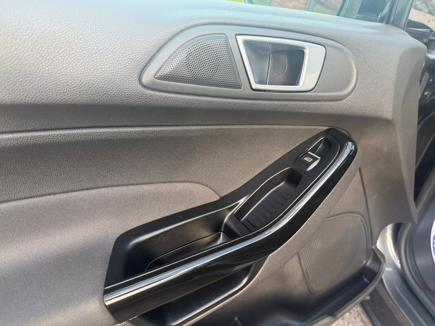 Used Ford Fiesta 2016 for sale - 78155363: Photo 35