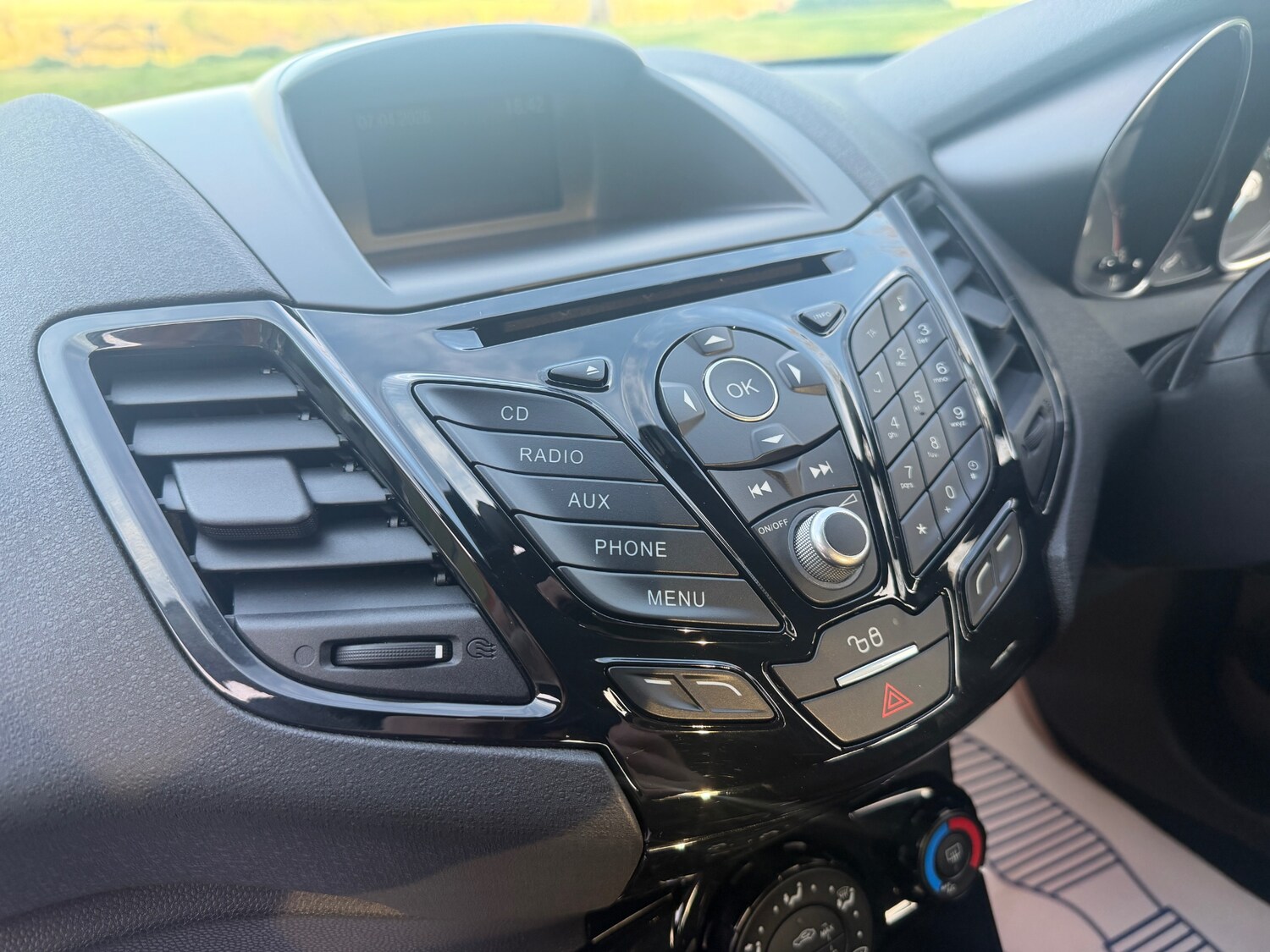 Used Ford Fiesta 2016 for sale - 78155363: Photo 40