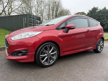 Used Ford Fiesta 2017 for sale - 77749977: Photo