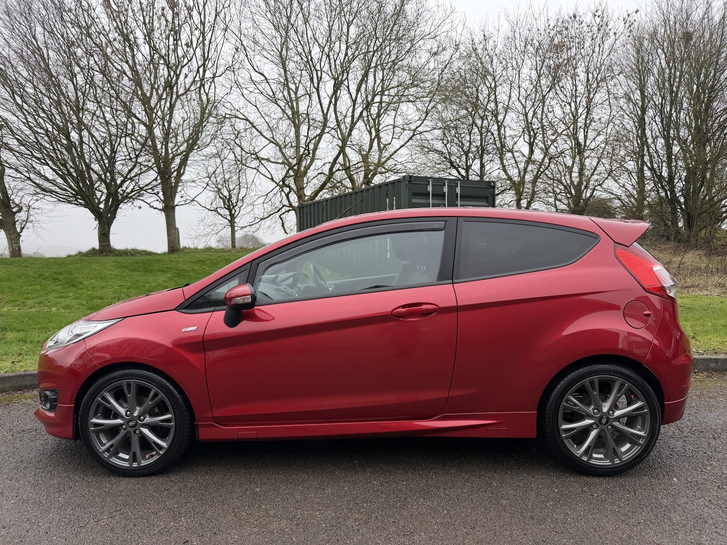 Used Ford Fiesta 2017 for sale - 77749977: Photo 9
