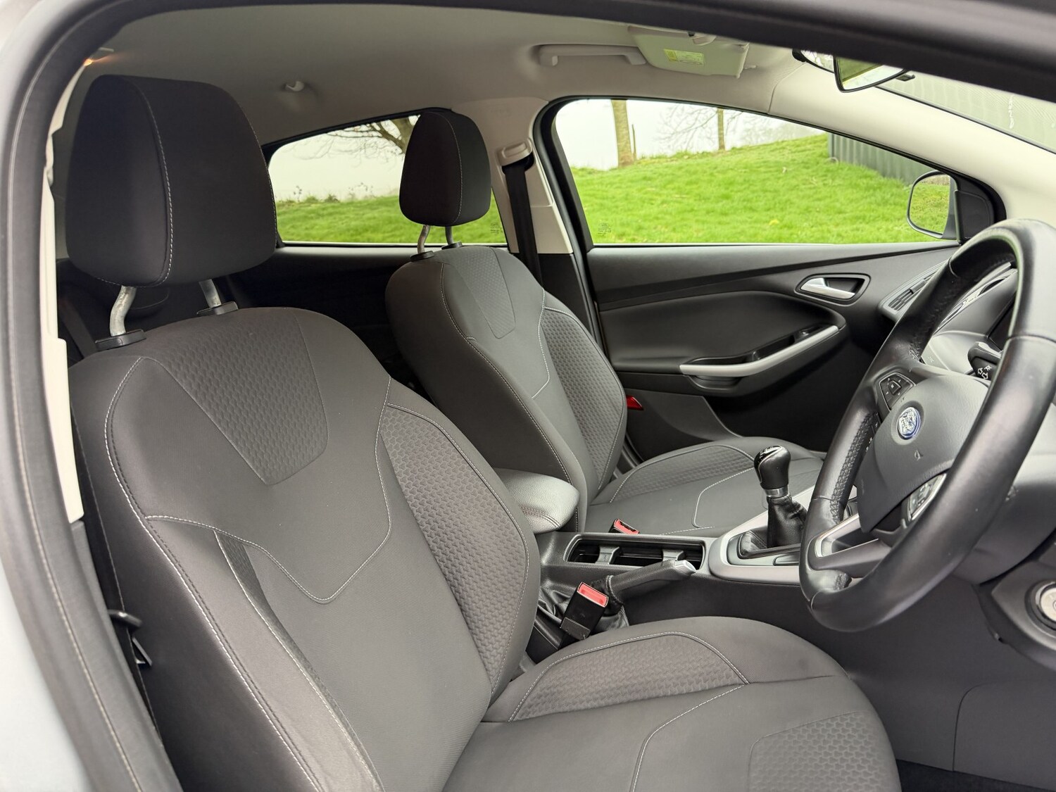 Used Ford Focus 2017 for sale - 77954078: Photo 12