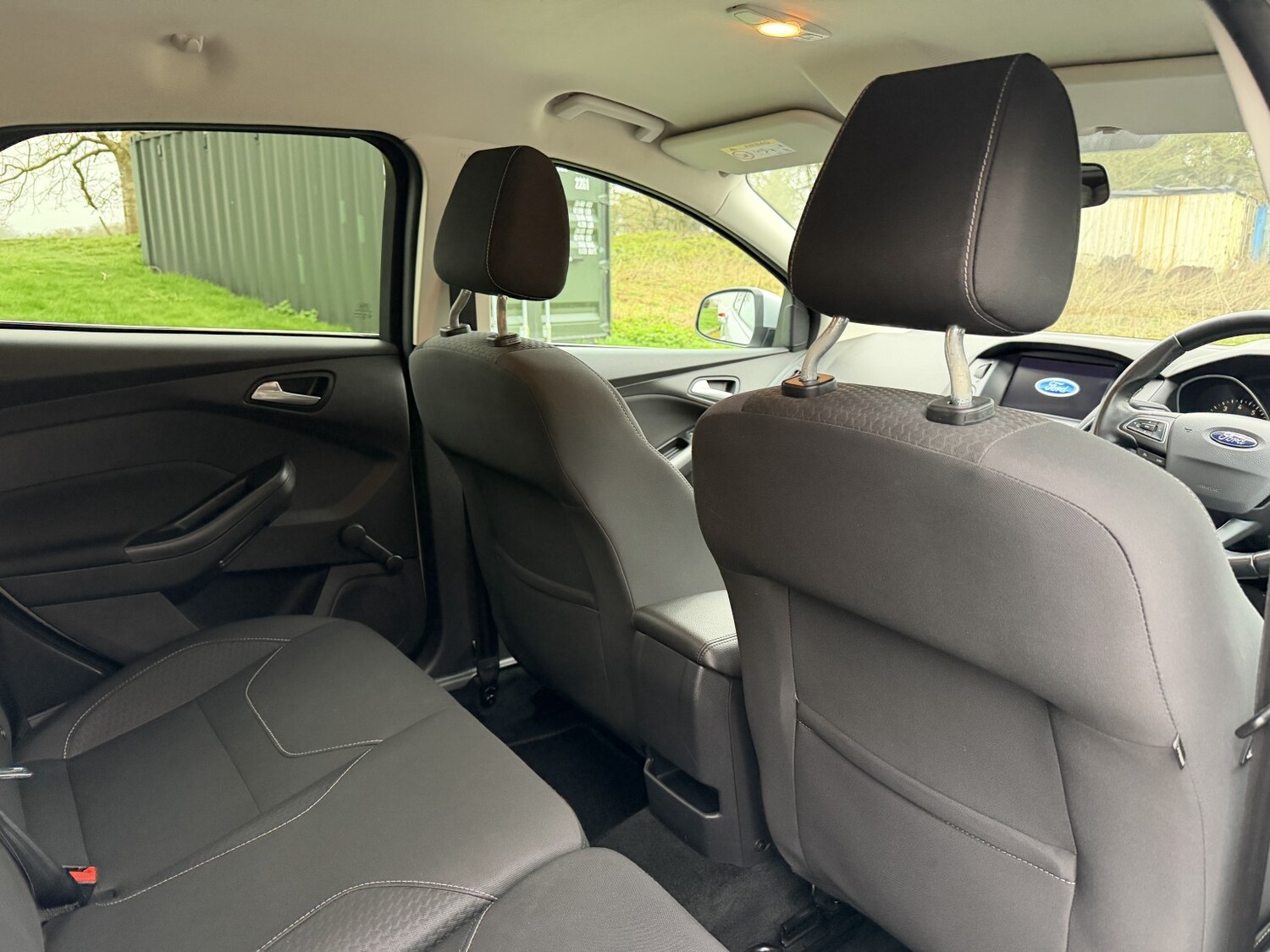 Used Ford Focus 2017 for sale - 77954078: Photo 17